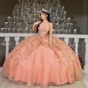 Rosa från axeln 3d blommor boll klänning quinceanera klänningar rufsar paljett guldapplikationer spets tull korsett vestidos de 15 anos
