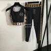 Letras Tracksuits Luxo Yoga Outfits Designer Listrado Macacão Sexy Cropped Verão Ginásio Sporwear Calças Singlet Playsuit