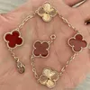 Luxury Designer Link Chain Armband Four-Leaf Cleef Clover Womens Fashion Gold Armets smycken U6 16XW9