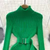 Yuoomuoo ins turtleneck sexig wrap höfter stickad klänning 2023 höst vinter långärmad kroppskontröja klänning med bälte y240130