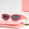 24SS Дизайнерские солнцезащитные очки Miu Miui Miuity 23miu Homes Cat Eye Y2k Модные стильные повседневные универсальные солнцезащитные очки высокой четкости