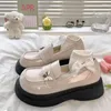 Klädskor loafers med medelstora klackar vita söta kawaii plattform kvinnors sommarskor för kvinna 2024 non slip y2k a