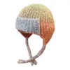 Berets Outono e Inverno Pelúcia Quente Proteção de Ouvido Ushanka Feminino Cor Bonito Chapéu De Malha Gradiente Lã Beanie