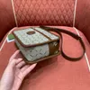 Fashionabla 1955 äkta läderkameraväska för kvinnor stor kapacitet crossbody väska, retro klassisk dragkedja öppning fyrkantig tofu väska