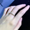 حلقات الكتلة بالجملة من S925 Silver Ladder Square Half Diamond Instagram Wind Ring Ring