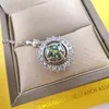 Hängen Luomansi Green Moissanite Sunflower Necklace 1 VVS GRA Certificate S925 Silver Girl Jewelry Anniversary Gift