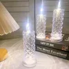 Tischlampen LED-Kristalllampe Rose Projektionslicht Romantische Diamantatmosphäre Nacht für Schlafzimmer Party Weihnachtsdekoration