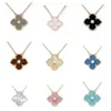 Fyra-Leaf Clover Necklace Designer Kvinnor Originalkvalitet Fyra Leaf Clover Neckor Diamond Necklace For Women 18K Rose Gold Agate Collar Chain