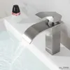 Zlew łazienki krany łazienki basen basen zlewka kran czarny 304 kran ze stali nierdzewnej gorąca zimna woda mikser próżność dotknięta pokład montowany waphbasin kran