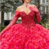 Robe à balle rouge Quinceanera robe sur les perles de dentelle épaule tuul à manches longues corset sweet 16 vestidos de 15 anos