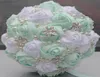 Mint en witte bruiloftsbruidsboeketten Bruiloftsbenodigdheden Kunstbloem Parels Strass Sweet 15 Quinceanera Boeketten W224M3912195