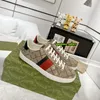 Luxury 2024 Designer Shoes Mens Womens Cartoons Casual Shoe Genuine Leather Snake Embroidery Stripes Classic Men Sneakers