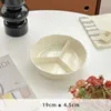 Płytki białe proste podzielone talerz ceramiczne trzy śniadanie miski domowe użycie zastawy stołowej