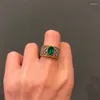 Bagues de cluster Vintage Style Médiéval Argent / Or Couleur Vert Imitation Pierre Précieuse Bague De Luxe Exquis Banquet Bijoux Pour Femmes