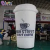 الجملة بالجملة تصميمًا جديدًا على ارتفاع 5 أمتار كأس قهوة قهوة قابلة للنفخ لزخارف المتجر في الهواء الطلق مع ألعاب منفاخ الهواء الرياضية