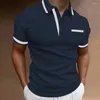 Polos pour hommes bouton de revers chemise demi-ouverture respirant coupe ajustée été avec poche plaquée de couleur contrastée rabattable pour décontracté