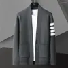 Pulls pour hommes Cardigan tricoté haut de gamme Printemps et automne Mode coréenne Pull décontracté Manteau Porter