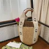 Cross Body Woody Straw Sacs Tissé À La Main Designer Sac À Main Pour Femmes Cadeaux D'anniversaire Matériaux Naturels Luxurys Totes Épaule Seau Sac Plage XB015 E23