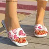 Slippers Large size flat bottomed slippers for women in 2024 new casual checkerboard style beach sandals for women T240220