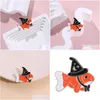 Accessoires de dessin animé Broche de poisson de sorcière Films mignons Jeux Épingles en émail dur Collecter Sac à dos en métal Chapeau Sac Collier Badges Drop Del Dhnbh