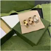 Bagues de bande polies accessoires de créateur bague pour femmes hommes classiques ins rétro lettres gravées mariage lisse sac de bijoux de luxe Dhwdk