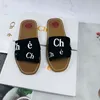 Designer Slippers Sandals Summer Flat Slippers Luxury Brand Canvas Square Toe Letter Embroidery Summer Fashion Sandal Flat Bottomed Mule Beach Outdoor Home Slide