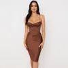 Sukienki swobodne Beaukey 2024 Seksowne damskie pasek Sukienka Bodycon Bodycon Kobiet Armia Zielona Party Backless Evening Club Vestido