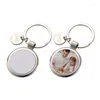 Chaveiros 1 pc redondo em branco chaveiro ornamentos diy transferência de calor pai mãe carta para o dia das mães presente de aniversário do pai