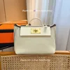 Luksusowy projektant TOBES CELLYKYER Oryginalna skórzana torba damska Warstwa Cowhide Cowhide Teksicka 2424 Torebka Crossbody Bag