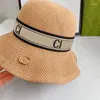 Wide Brim Hats Mens Womens Straw Hat Luxurys Designers Bucket Fashion Beach Cap Summer Sunhat For Outdoor Travel 4 Color