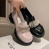 Diseño sentido punta redonda suela gruesa borla zapatos individuales para mujer moda charol negro pequeños mocasines casuales versátiles de fondo plano 240220