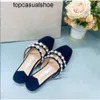 JC Jimmynesty Choo buty Summer Women Połowa swobodne muły Mule Eleganckie damskie Perl Peelę Poślizg-nachylone kobiety Fashion Footwear