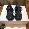 Projektant Balencigs Modna swobodne buty Roller łyżwy 2024 Buty Dad Women Buty Buty Track 3.0 Męskie buty na zewnątrz grube LED LED LIDZA Zwiększ sportowe pary Ka3G