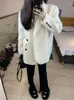 Damenanzüge Insozkdg Winter Wolle Blazer Anzug Kragen Lose Langarm Weiße Mäntel Zellstoffauslass Koreanische Mode Taste Strickjacken Weibliche