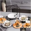 Set da tè e caffè Tazze in ceramica Tazza anamorfica leopardata Specchio riflesso Tigre Zebra Set di tazze con sottobicchieri Consegna a domicilio Gar Ot46A