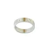 Moda aşk yüzüğü lüks mücevher altın yüzüğü kadınlar için titanyum çelik alaşım altın kaplama proses moda aksesuarları asla solma alerjik tasarımcı yüzük erkekler elmas