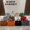 Genuine Leather Bags Trusted Luxury Handbag Handbags Lychee Pattern Horizontal Square Solid Color Large Soft Handle Lock Buckle Bag Platinum Bag Wome with LOGO HB4A