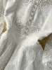 カジュアルドレスビンテージフラワー刺繍ホローレースホワイトドレスレディーススタンドカラーロングランタンスリーブパールボタンパーティーベスティドス
