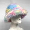 Berets Herbst Winter Frauen halten warme Regenbogen Fach Fuchs Fell Becken Cap Female Mode Casual Party Eimer Hut Musikfestival verdickter Hut