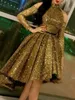 Kurze glitzernde Pailletten-Cocktailkleider mit langen Ärmeln, schulterfrei, High-Low-Abschlussballkleid, goldenes Heimkehrkleid für Frauen und Mädchen