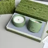 Enkel aromaterapi Candle 2-Piece Set Gift Home är ett vackert landskap