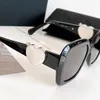 Lüks Tasarımcı Güneş Gözlüğü CH5518 Gözlükler Kare Maske Gözlük İndirim Tasarımcısı Güneş Gözlüğü Kadınlar Acetate% 100 UVA/UVB Gözlük Kutusu