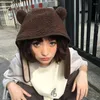 Berety naśladowanie jagnięce wełna urocze niedźwiedzie Uszy Bombowce dla kobiet jesień i zima podróż na świeżym powietrzu Koreańska moda ciepła męska czapka męska