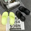 Sandalet Hafif Su Yeşil Kadınlar Çalışma Terlik Salon Ayakkabıları Sandal Çocuklar Kız Spor ayakkabıları Spor Sapatenis Şık Shoess Trainers