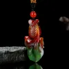 Pendants Les pendentifs naturels colorés en jade riches en or sont plus que des pendentifs de chaîne de pulls pour hommes et femmes depuis des années