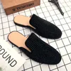 Pantoufles Luxe Glitter Strass Chaussures En Cuir Hommes Designer Vêtements D'extérieur Demi Mules Diapositives Casual Sandales Mâle Mode Mocassins