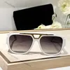 2024Luxury Brand Designer Hommes Design Lunettes de soleil Cadre carré Top Qualité Extérieure Avant-garde Lunettes de style en gros avec étui 4389