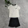 Designer Femmes Survêtements Été Deux Pièces Ensemble Lettre Baseball Jogging Tenues Pour Femmes Sweat Costume Chemises et Shorts 2 photos Ensembles ensembles courts