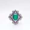 Anneaux de luxe Emerald Gemstone Ring For Charm Lady Silver 925 Green Ring Ladies Bijoux Accessoires