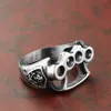 Nowa i nierdzewna bransoletka dla kobiet, Pierścień Pary Skull, Creative Finger Tiger Titanium Stal Pierścień 282572